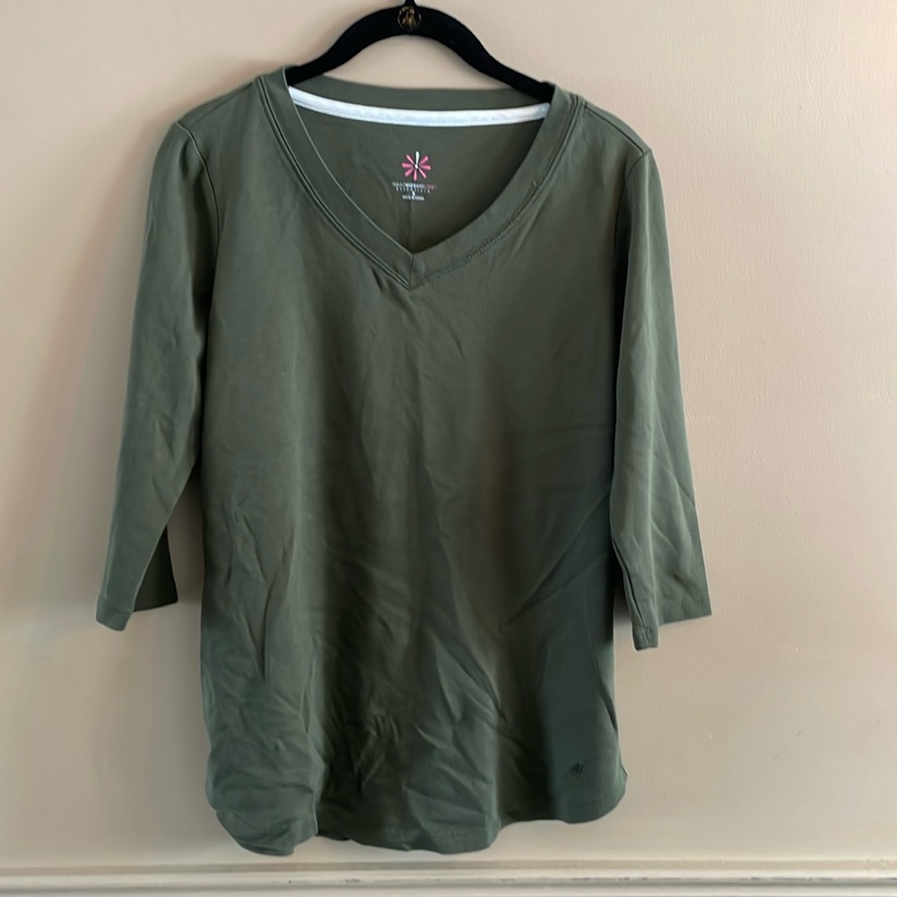 Isaac Mizrahi Vneck tunic. Size small